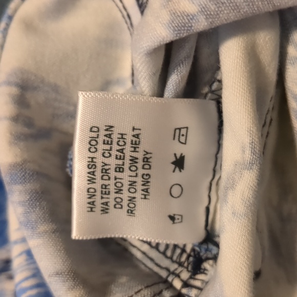 Francescas Anthropologie skinny jeans size 26 - Picture 9 of 9